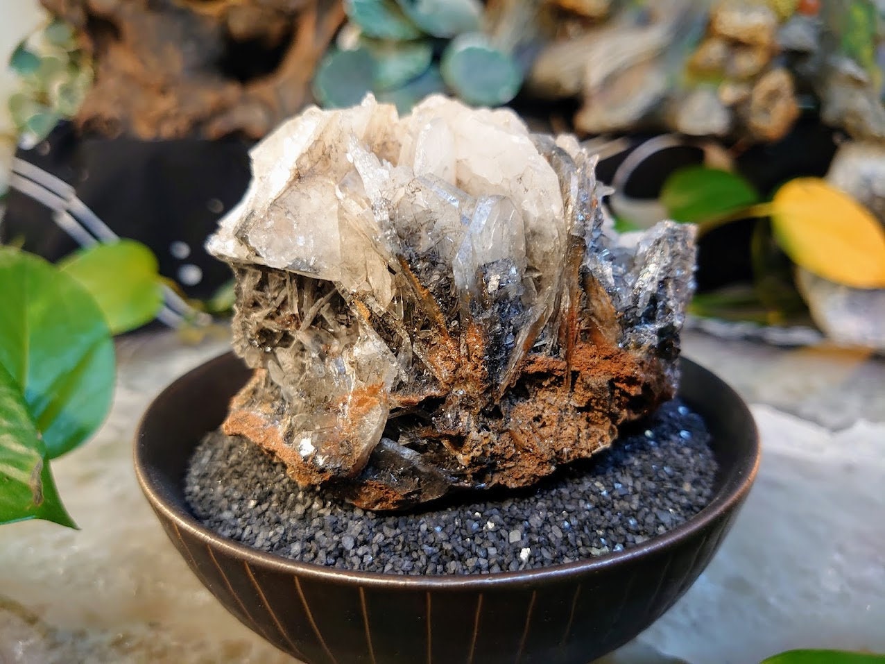 582g Lustrous Grey Barite Leaf Formation from Tenke Fungurume, Congo for Altar and Home Decor / Energy Work / Crystal Healing / Reiki