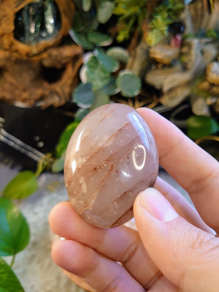 Hematoid Quartz Palmstones / for Crystal Healing/ Reiki/ Meditation/ Crystal & Mineral Collectors