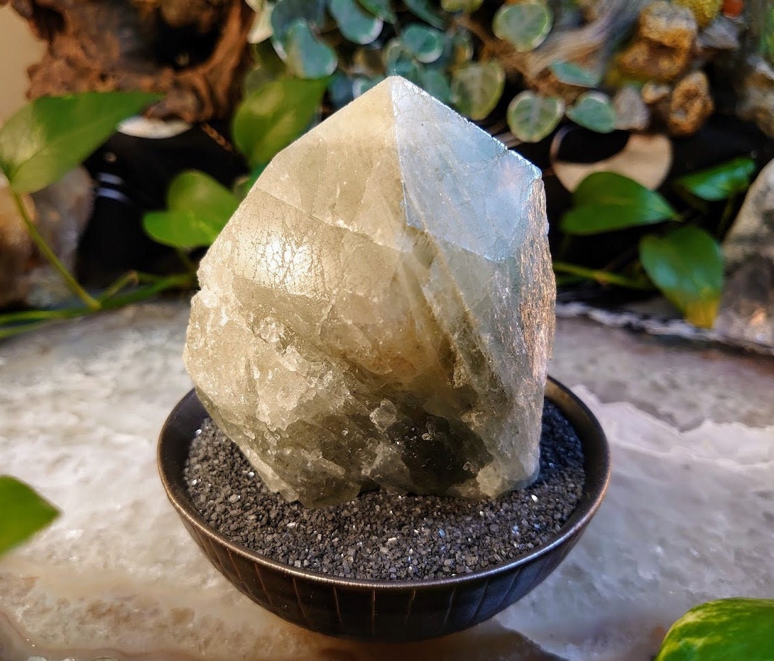 615g Semi Polished Aquamarine Generator/Obelisk/Tower from Brazil for Crystal Healing / Reiki / Meditation / Home & Altar Decor