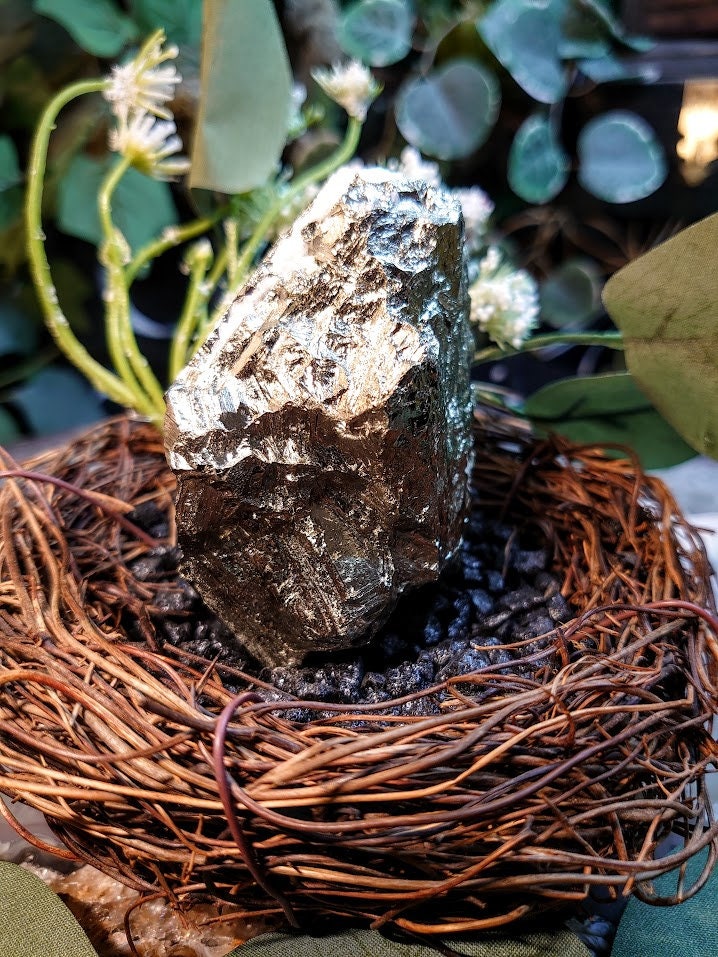 382g Beautiful Pyrite "Fool's Gold" Cluster with Quartz from Huanzala Mine, Peru, for Collection / Home and Altar Decor / Gifting