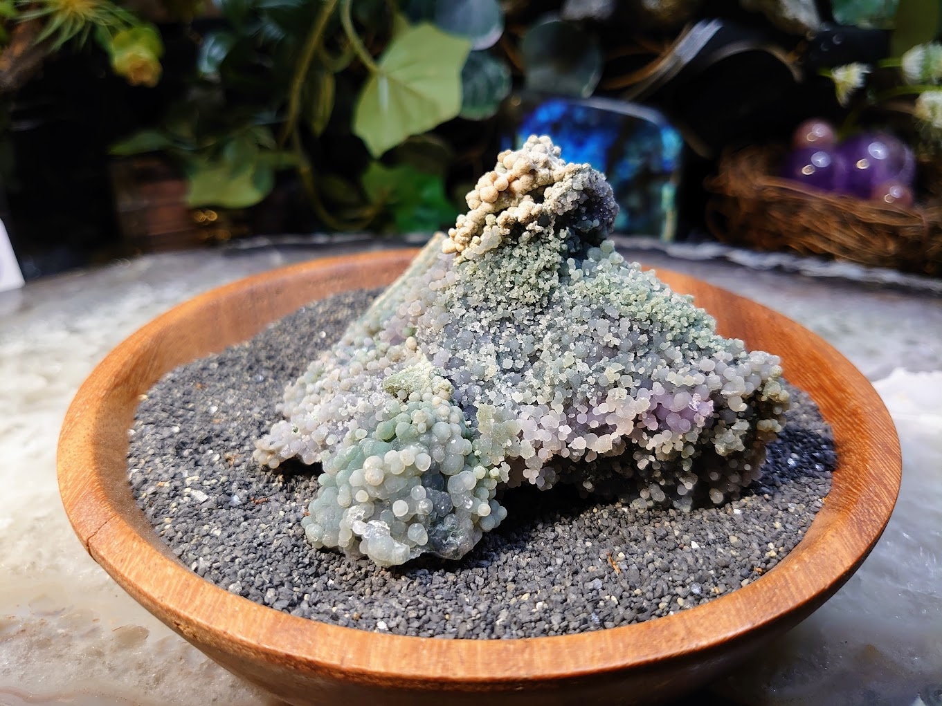 206g Grape Agate Cluster from Sulawesi, Indonesia for Collection / Crystal Healing / Gemstone Home and Altar Decor / Reiki/ Meditation