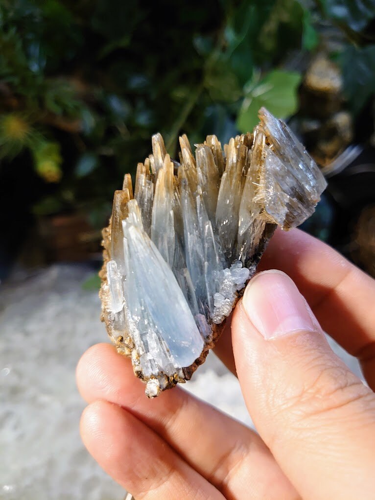 Striking Blue Barite Crystal Cluster from Morocco for Home and Altar Decor / 140g / Collection / Crystal Healing