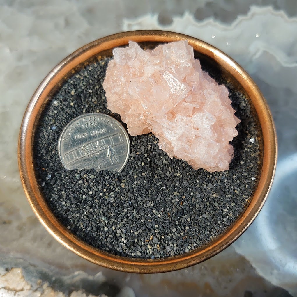 Natural Pink Halite Crystal from California, USA for Crystal Healing / 26.85g / Salt Formation / Altar and Home Decor / Collection