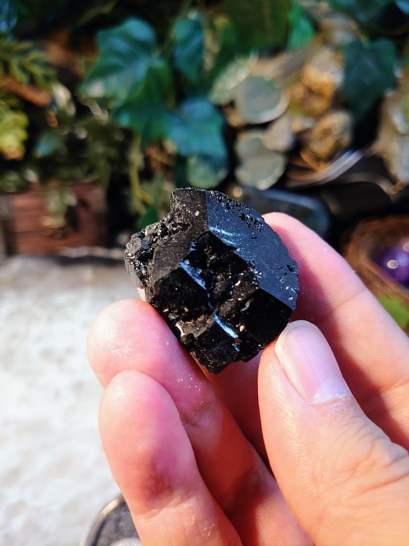 Fine Glossy Black Tourmaline with Termination / Schorl Crystal From Madagascar / 37.91g / Thumbnail Specimen / Desk Decor / Collection