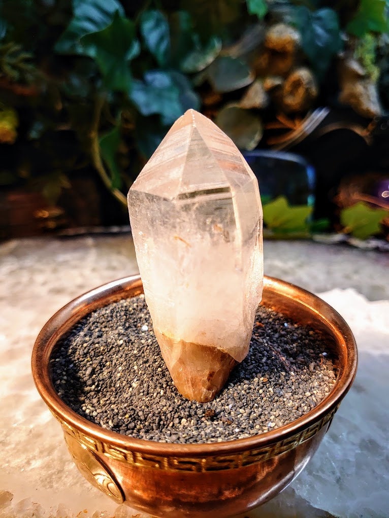 3 1/4" Congo Lemurian Clear Quartz Point from DRC for Crystal Healing / 76.56g / Meditation / Collection