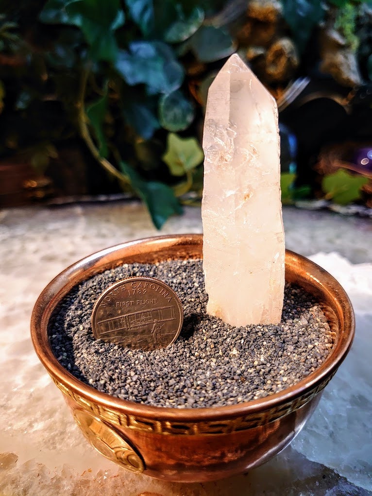 3 1/4" Congo Lemurian Clear Quartz Point from DRC for Crystal Healing / 53.35g / Meditation / Collection