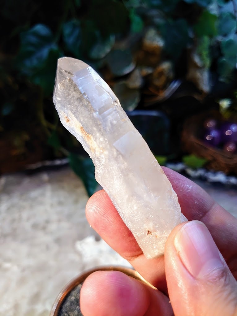 3 1/4" Congo Lemurian Clear Quartz Point from DRC for Crystal Healing / 53.35g / Meditation / Collection
