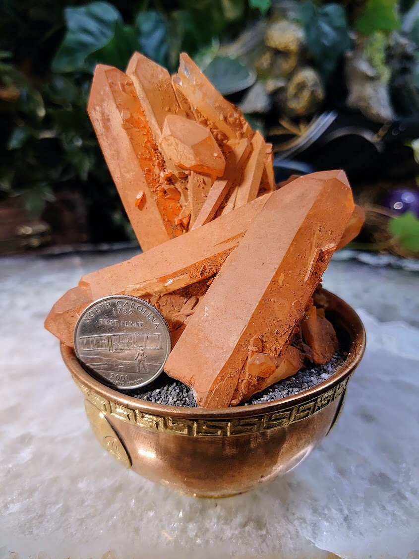 Tangerine Quartz Cluster from Minas Gerais, Brazil / 255g / Sunfire Quartz for Altar and Home Decor / Small Cabinet Size