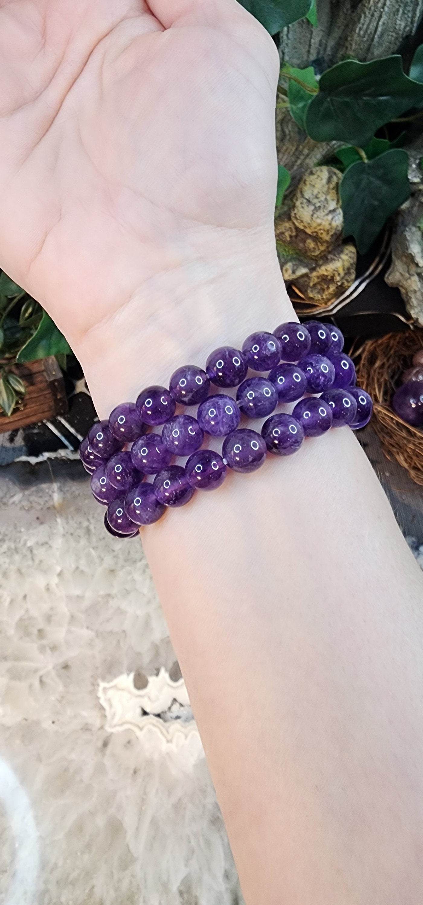 Amethyst Gemstone Stretch Bracelet with 8mm Round Beads/ Handmade/ High Quality/ Third Eye and Crown Chakra