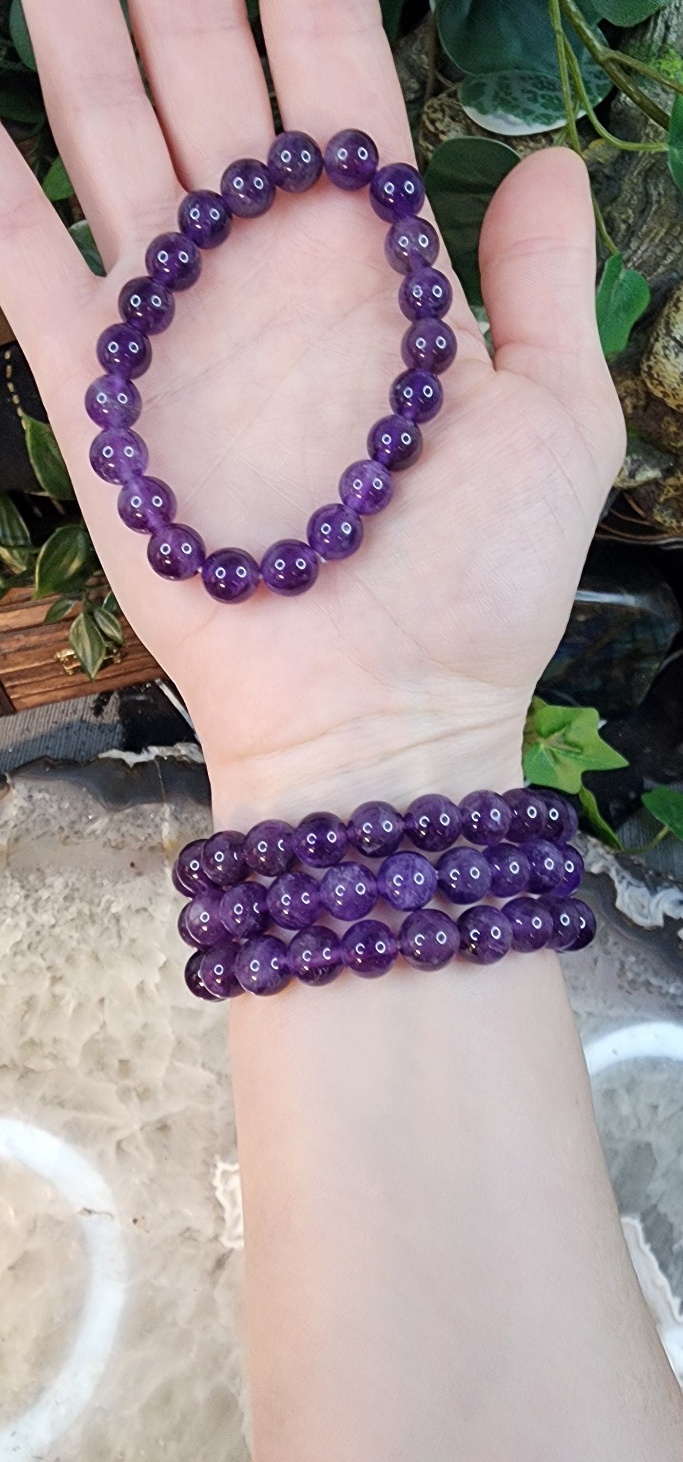 Amethyst Gemstone Stretch Bracelet with 8mm Round Beads/ Handmade/ High Quality/ Third Eye and Crown Chakra