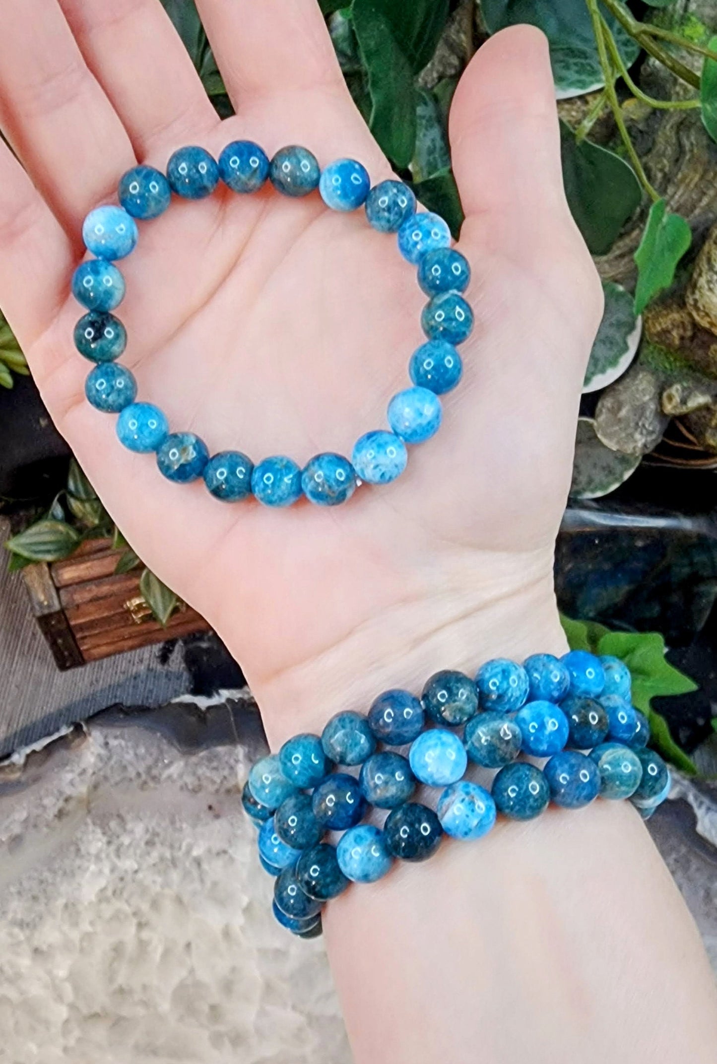 Blue Apatite Gemstone Stretch Bracelet with 8mm Round Beads/ Handmade/ High Quality/ Throat and Third Eye Chakra