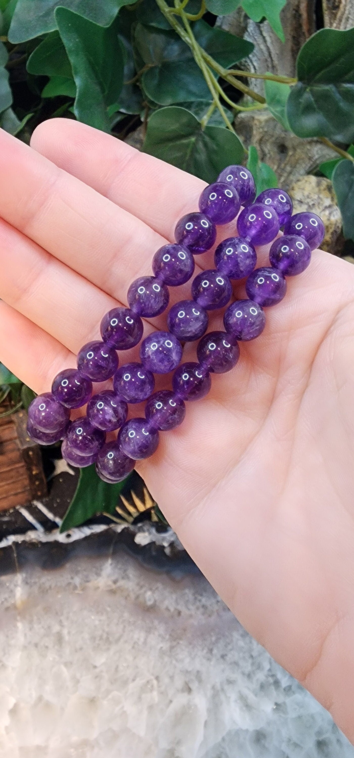 Amethyst Gemstone Stretch Bracelet with 8mm Round Beads/ Handmade/ High Quality/ Third Eye and Crown Chakra