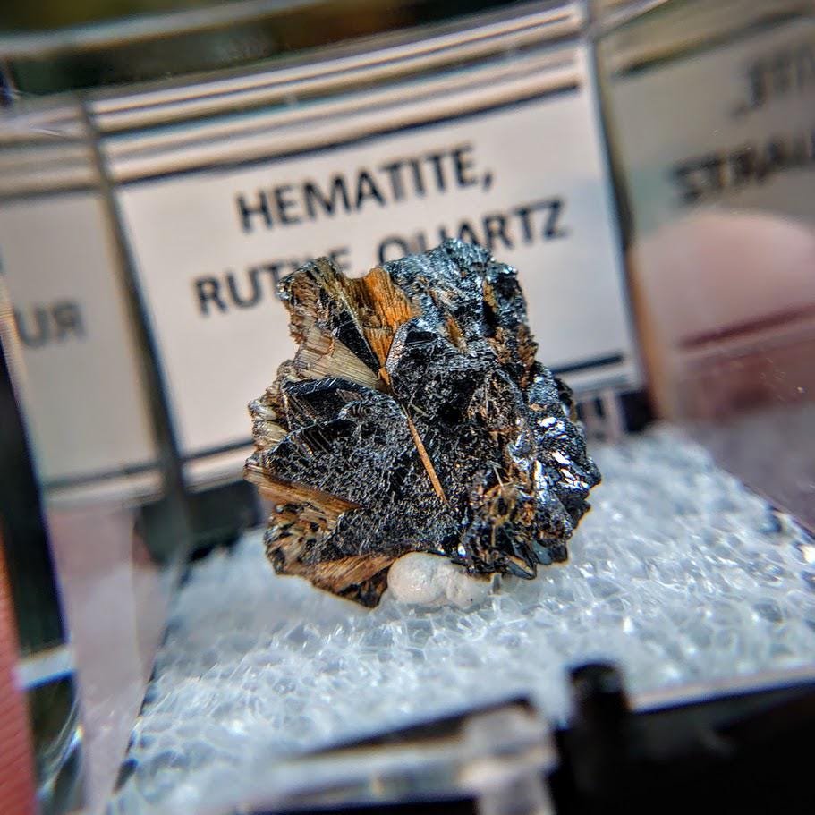 18.50ct Hematite Crystal with Exposed Golden Rutile from Novo Horizonte, Bahia, Brazil / Thumbnail Size / Collection / Whaaaaaat?!