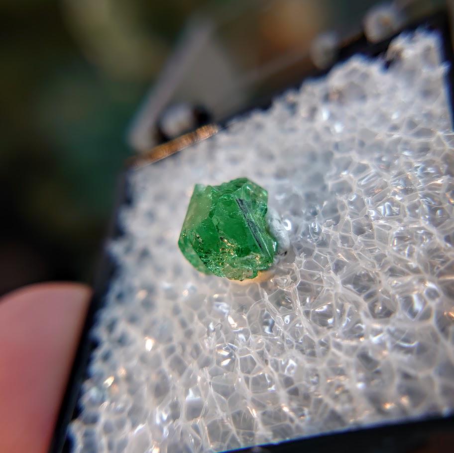 2.85ct Tsavorite Garnet Gemstone from Merelani Hills, Tanzania / Thumbnail Size / Plastic Perky Box / Collection / Emerald Green / Grossular