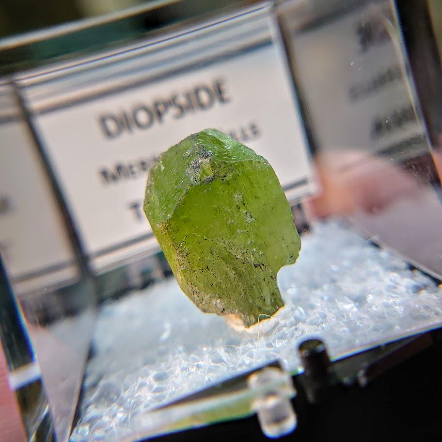 13.95ct Natural Diopside Gemstone from Manyara Region, Tanzania for Crystal Healing / Meditation / Thumbnail Size / Collection / Green Jewel