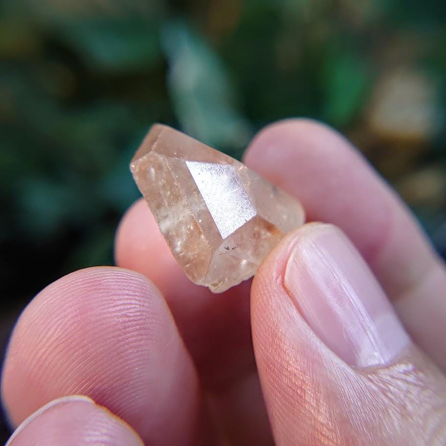 38.15ct Champagne Topaz Gemstone from Shigar Valley, Pakistan for Crystal Healing/ Root Chakra/ Meditation / Collection / Jewelry Crafting