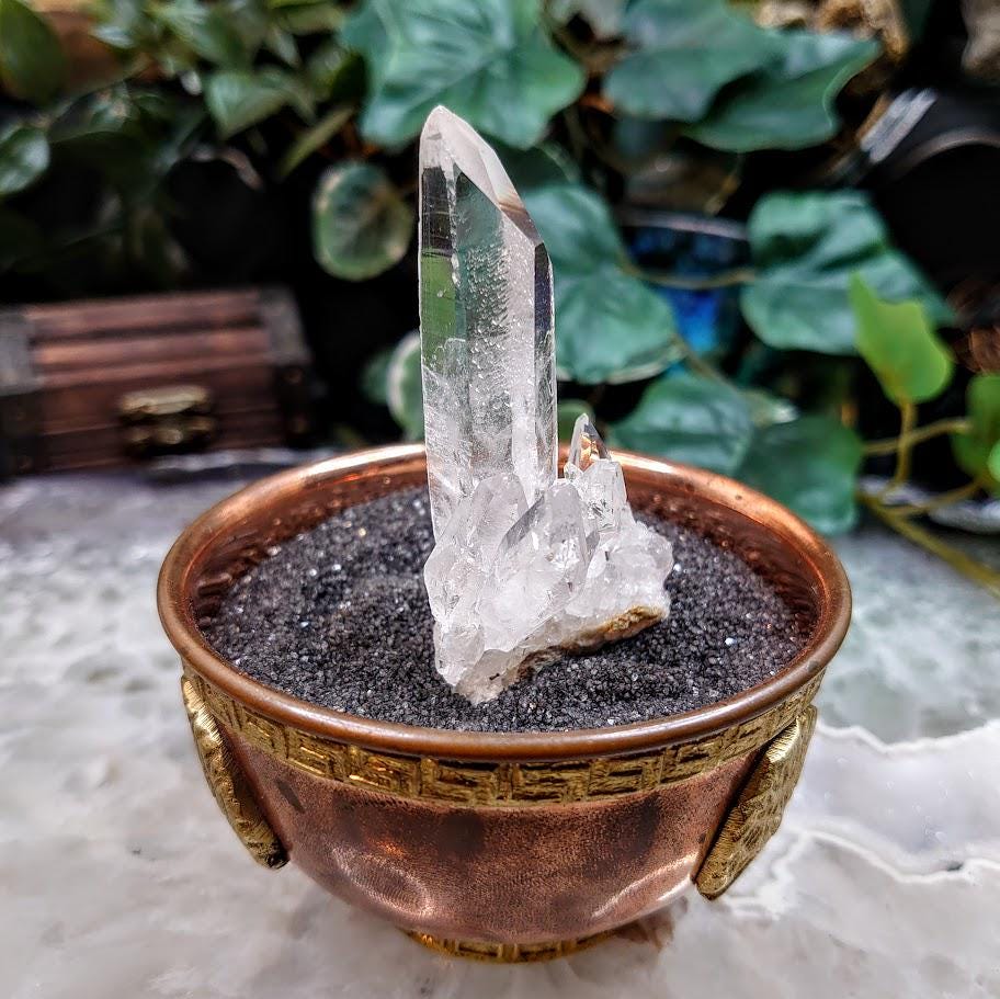 Clear Quartz Cluster with Forward Time Link from Minas Gerais, Brazil for Crystal Healing / 31.32g / Meditation / Altar Decor