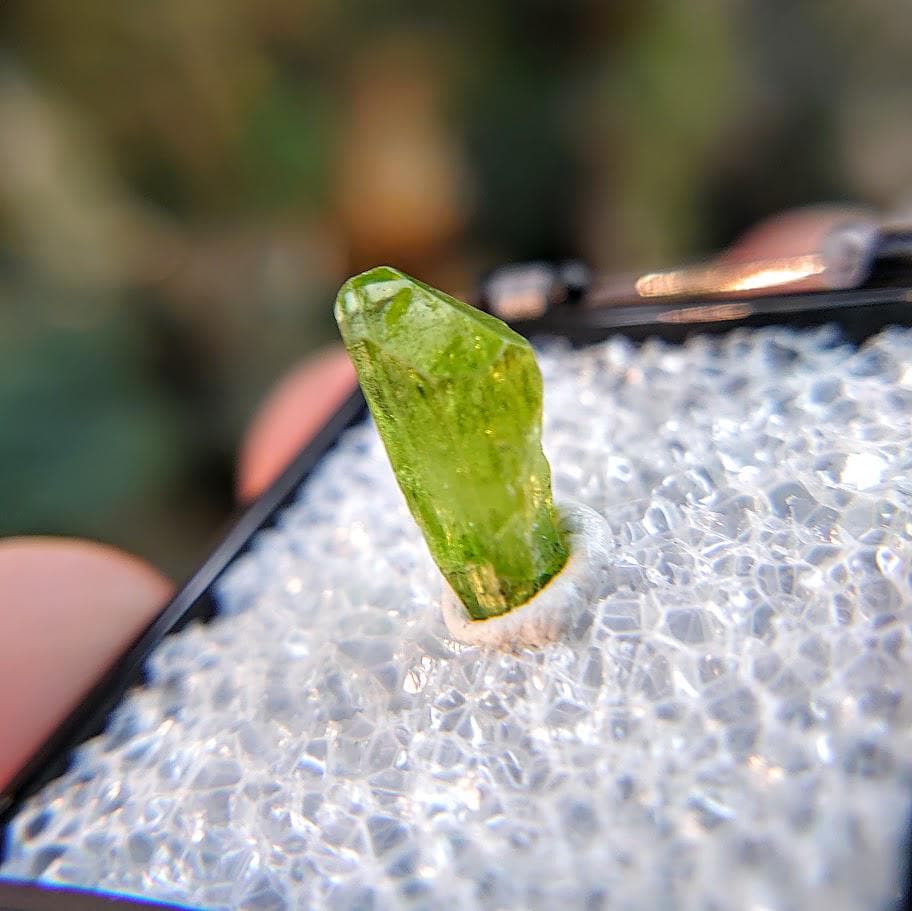 4.75ct Natural Diopside Gemstone from Manyara Region, Tanzania for Crystal Healing / Meditation / Thumbnail Size / Collection / Green Jewel