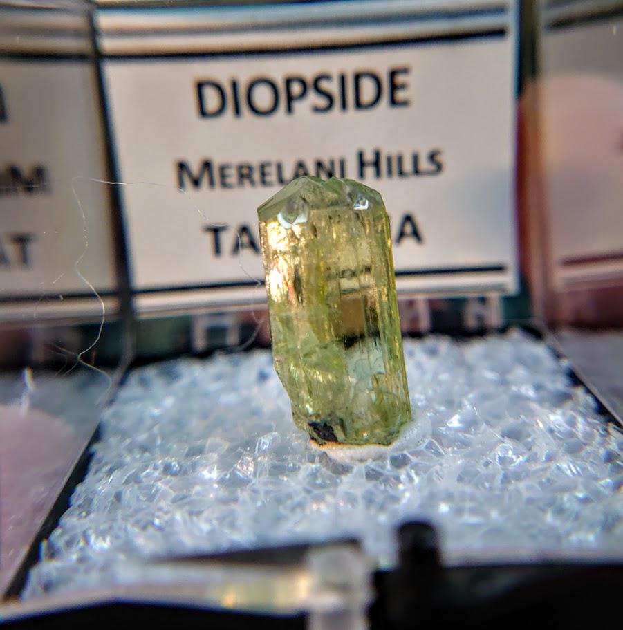 11.50ct Natural Diopside Gemstone from Manyara Region, Tanzania for Crystal Healing / Meditation / Thumbnail Size / Collection / Green Jewel