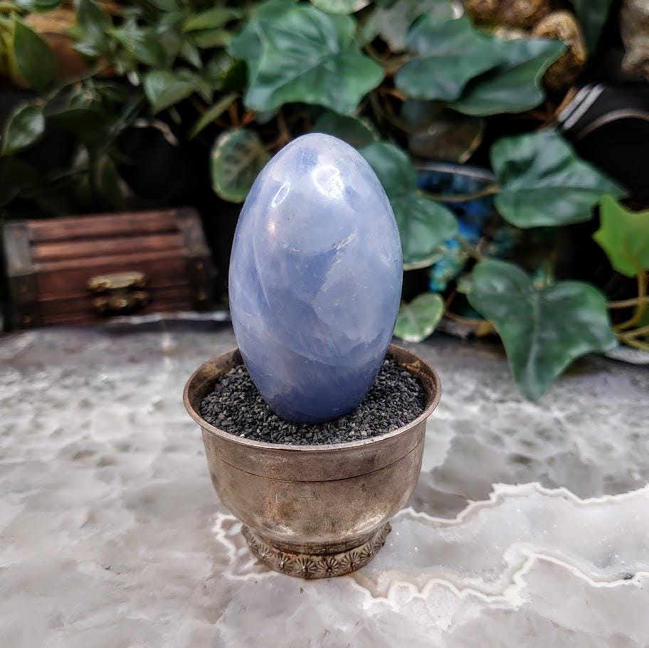 Blue Calcite Palmstone from Pakistan for Altar and Home Decor / Crystal Healing / Reiki / Collection