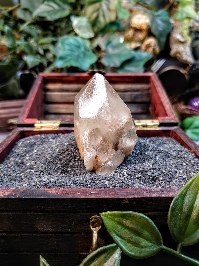 Natural Kundalini Congo Pale Citrine Cluster for Altar and Home Decor / 98.37g / Energy Work / Crystal Healing / Reiki