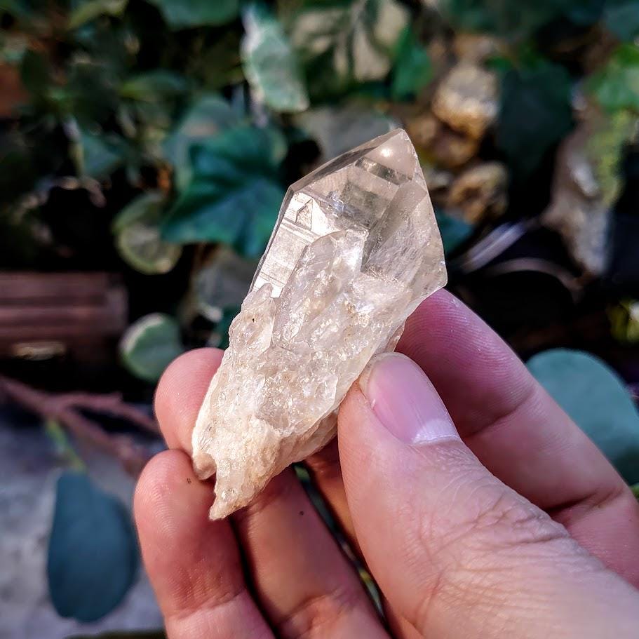2.375" Congo Lemurian Clear Quartz Point from DRC for Crystal Healing / 41.35g / Meditation / Collection