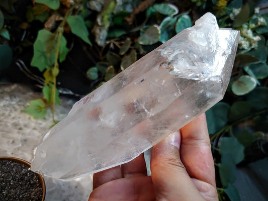 578g Large Double Terminated Arkansas Clear Quartz Crystal from the United States for Crystal Healing / Meditation / Collection / Lemurian