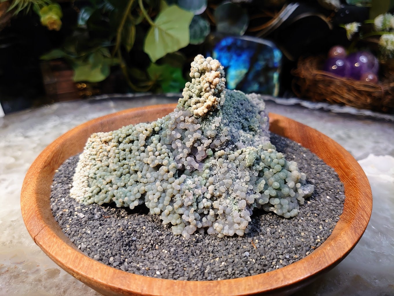 206g Grape Agate Cluster from Sulawesi, Indonesia for Collection / Crystal Healing / Gemstone Home and Altar Decor / Reiki/ Meditation