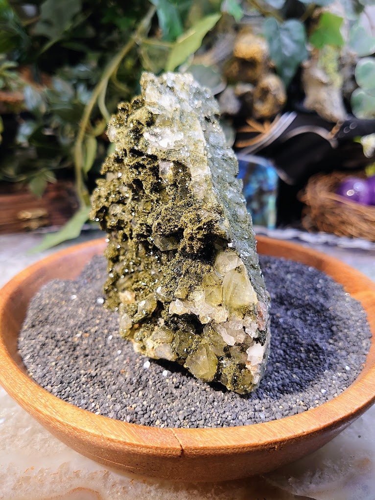Sparkling Epidote on Quartz on Matrix from Turkey for Crystal Healing / 472g / Mineral Collection / Home and Altar Decor / Cabinet Specimen