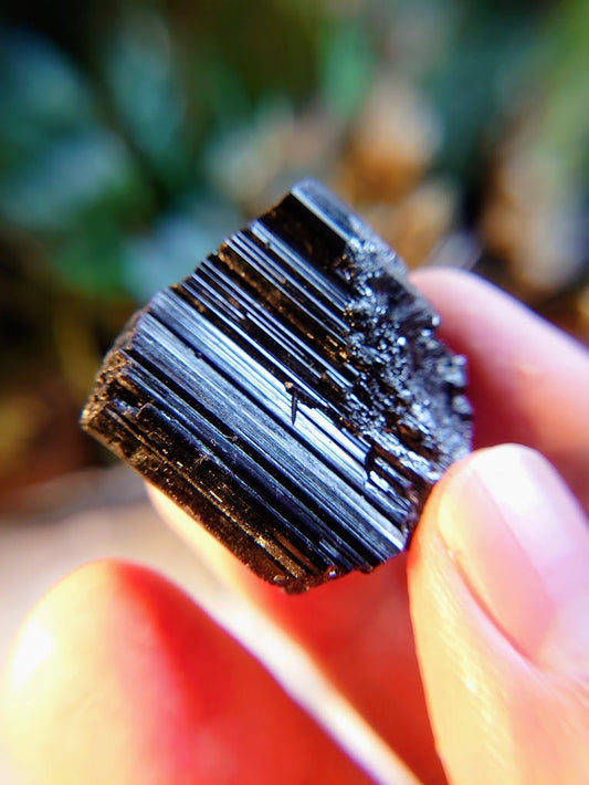 Glossy Black Tourmaline with Termination  / Schorl Crystal From Madagascar / 39.30g / Thumbnail Specimen / Desk Decor / Reiki / Collection