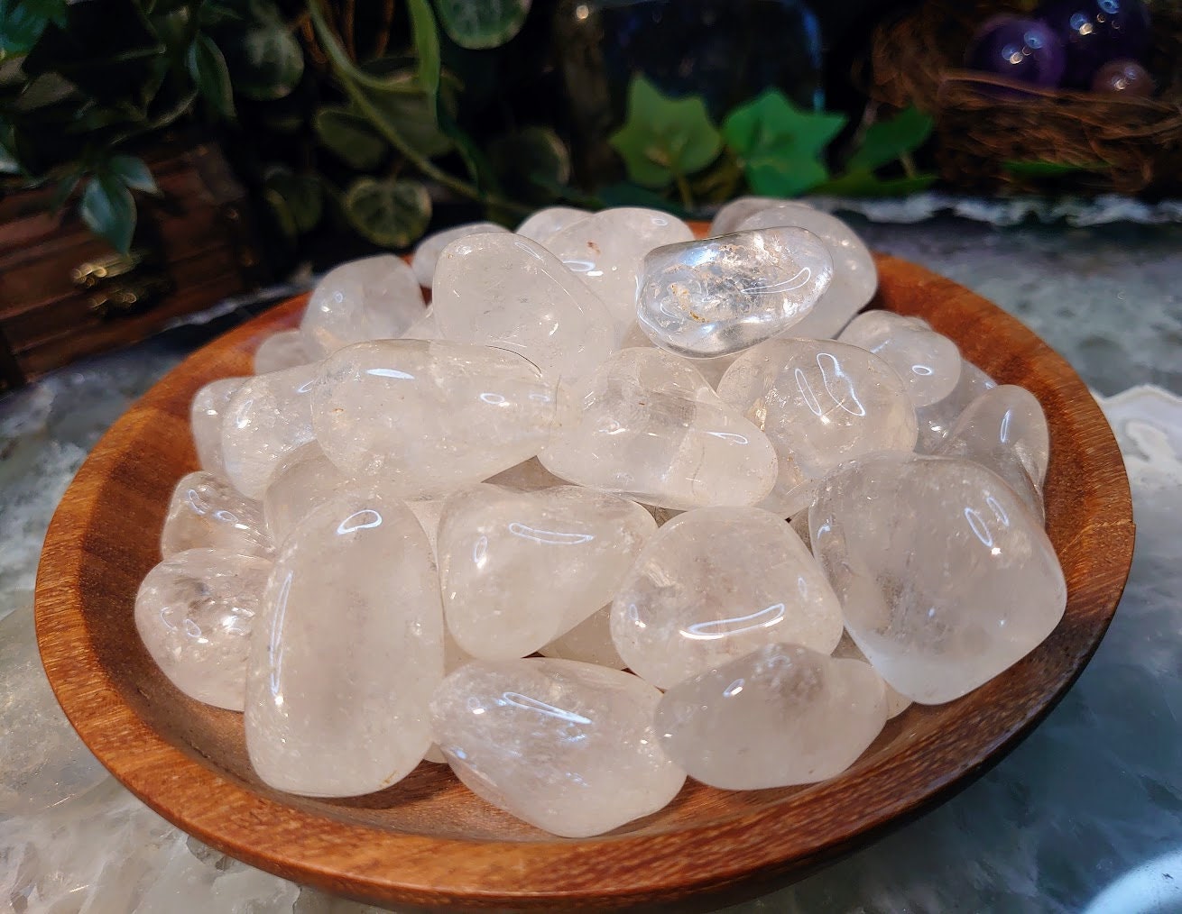 Polished Clear Quartz Tumbled Stones from Brazil for Crystal Healing/ Reiki/ Meditation/ Crystal & Mineral Collectors