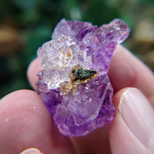Amethyst Floater Cluster from Karur, India for Meditation / 28.17g / Collection / Altar Decor