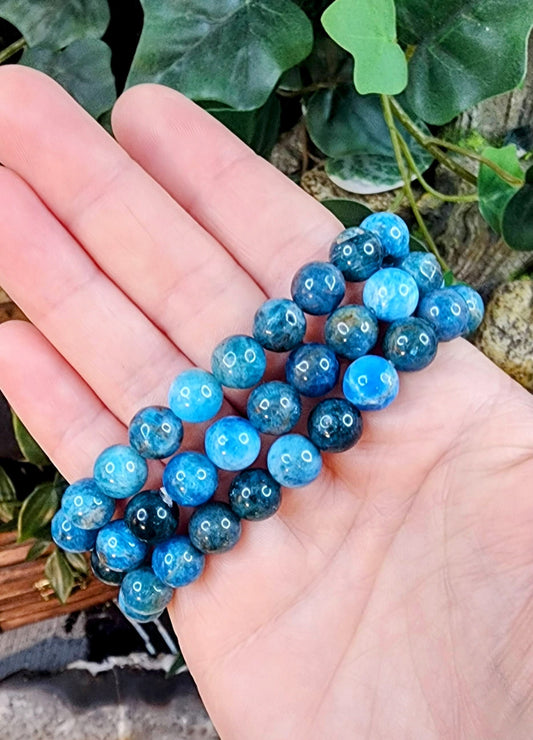 Blue Apatite Gemstone Stretch Bracelet with 8mm Round Beads/ Handmade/ High Quality/ Throat and Third Eye Chakra