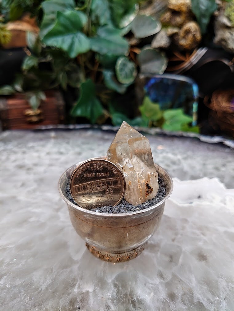 Small Natural Kundalini Congo Citrine Cluster with Phantom for Altar & Home Decor / 28.26g / Energy Work / Crystal Healing / Miniature Class