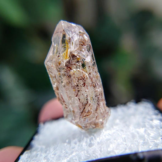 Petroleum "Firefly" Skeletal Quartz Point from Madirobe, Madagascar for Crystal Healing / 4.22g / Meditation / Collection /