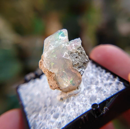 16.20ct Welo Ethiopian Opal  / Raw Gemstone / for Gemstone & Mineral Collectors/ Jewelry Crafting / Crystal Healing/ Reiki/ Meditation